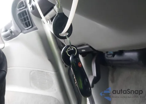 1999 Dodge Grand Caravan Se z USA, uszkodzony, nr VIN 1B4GP44R0XB863872